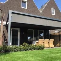 Buitenleven & pergola’s van Hermann Zonwering